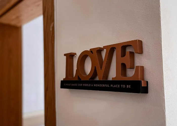 Royal Sun - Vaio - 1br With Balcony - Pool View 阳光海滩